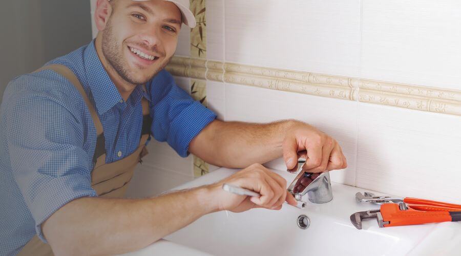Local expert plumbing services in Silva, MO